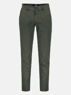 Basic Chino in Strukturqualität, SLIM FIT