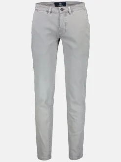Chino mit Stretchanteil, schmaler Schnitt