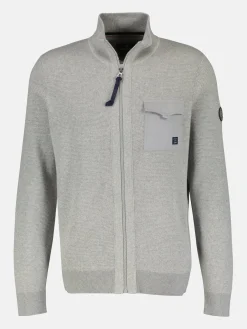 Strickjacke in kerniger Optik